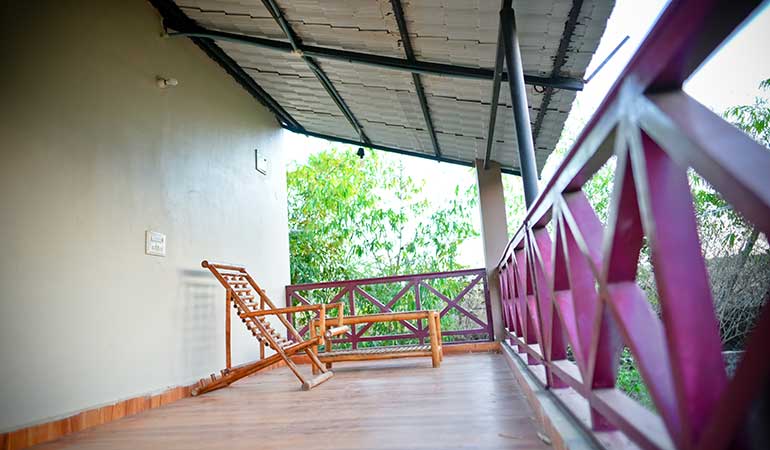 Honeymoon-cottage-4.jpg